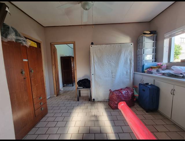5 BEDROOM HOUSE FOR SALE IN DANA BAY